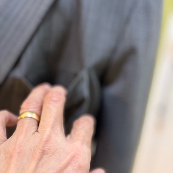 Theory Men's Gray Pinstripe Blazer - Picture 6 of 16